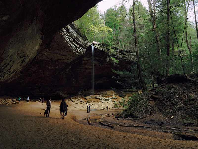The waterfall at Ash Cave.